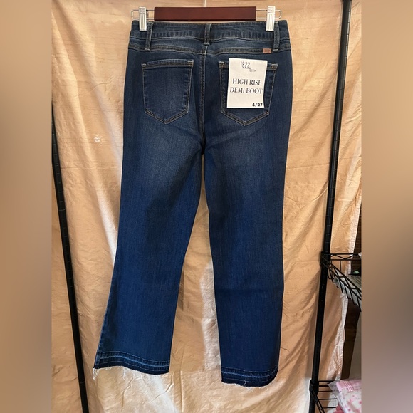 1822 High Rise Demi Boot - Picture 3 of 4